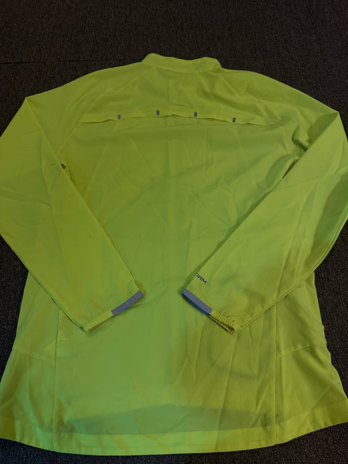 언더아머 러닝 져지 상품이미지2