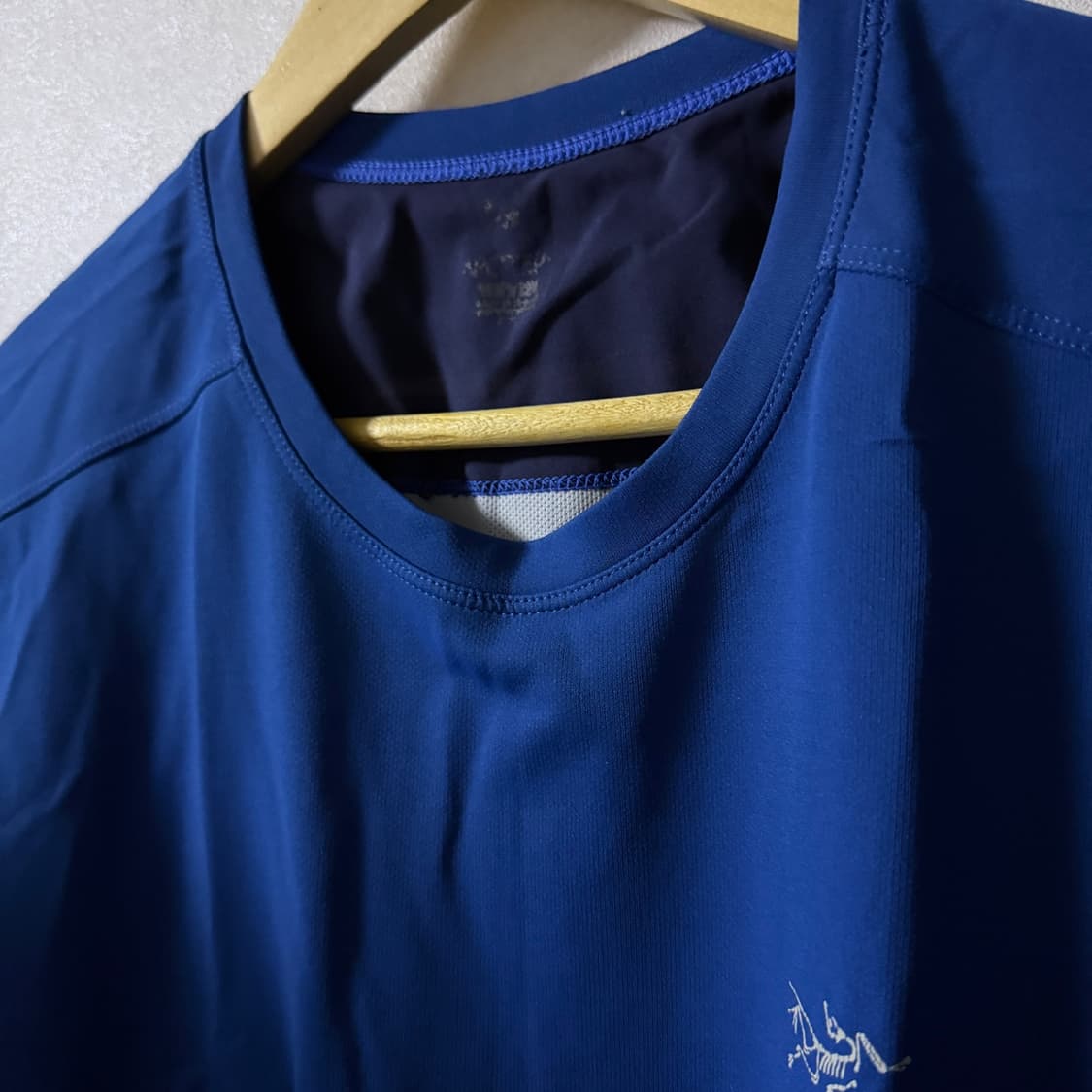 아크테릭스 기본로고 반팔 티셔츠 L(남성 105정도) 상품이미지4