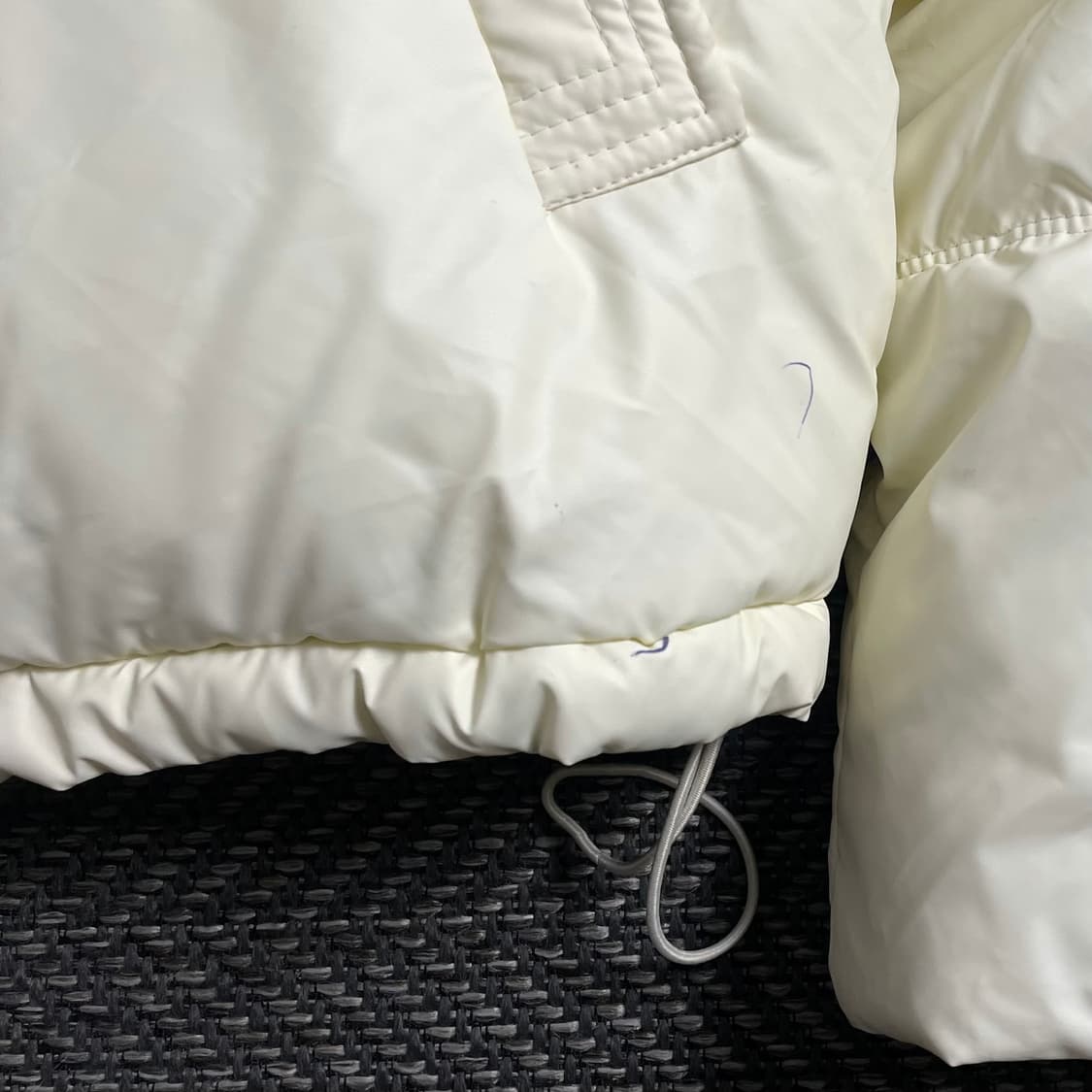 빈티지 우먼스 유광 크롭 패딩 y 4233 상품이미지3