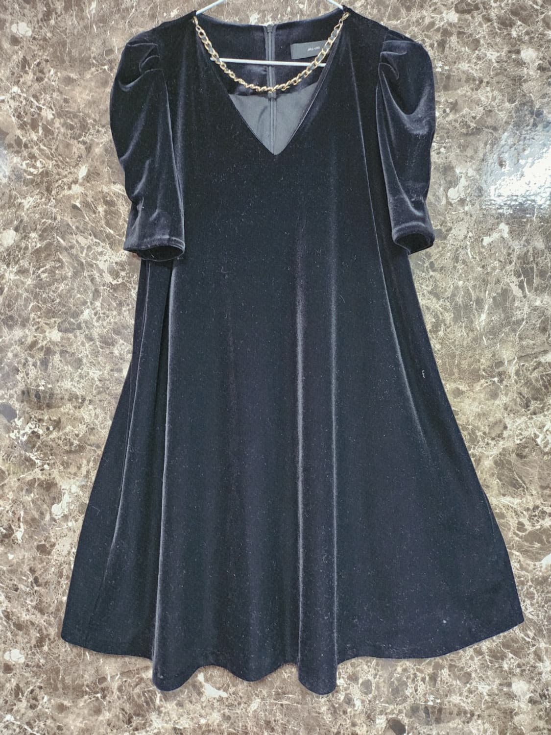 줄로그  벨로어 미디 원피스  상품이미지1