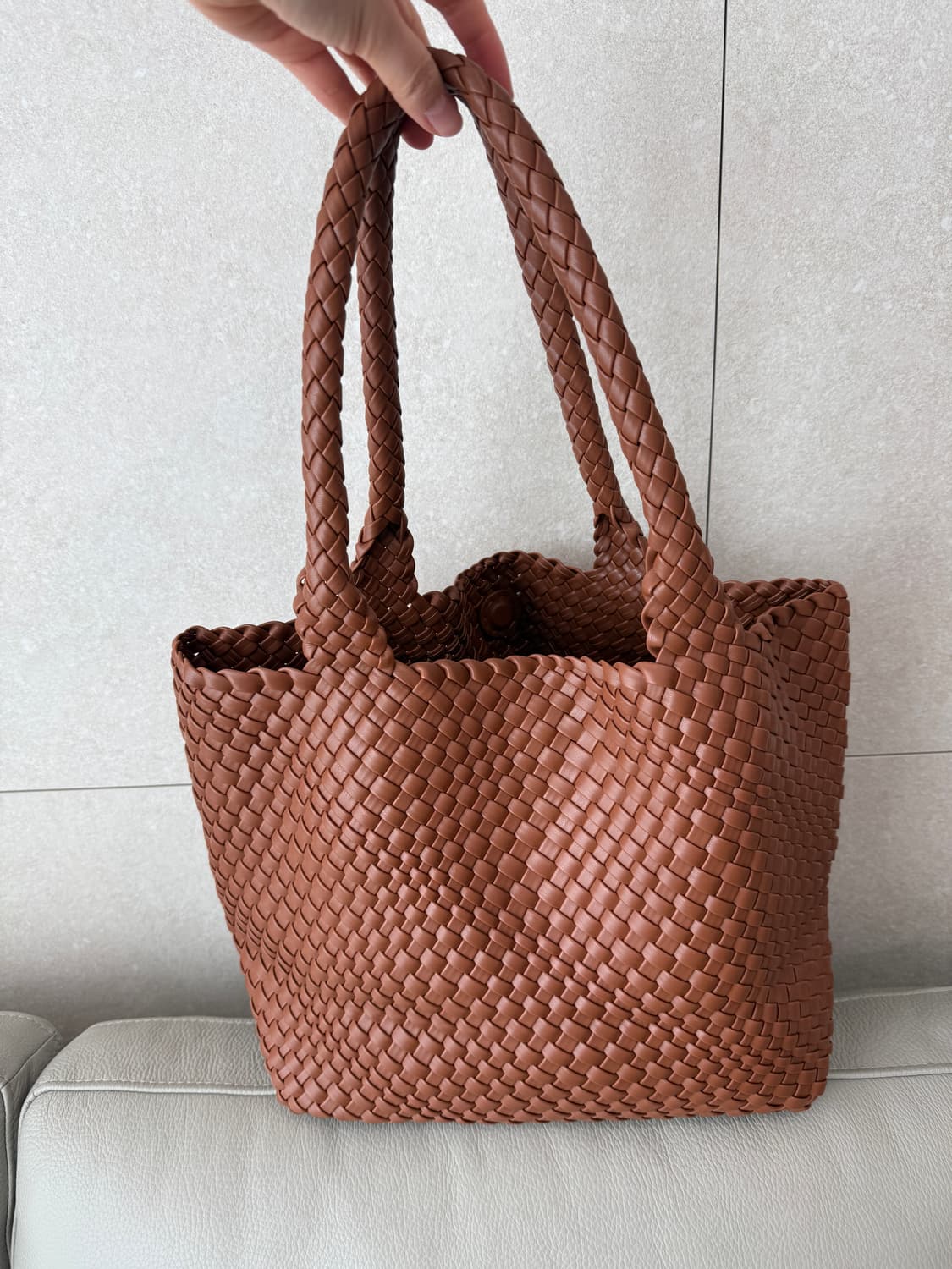 미사용 새상품 / 보부상 가방 / 부들부들 소재 / 파우치 포함  상품이미지1