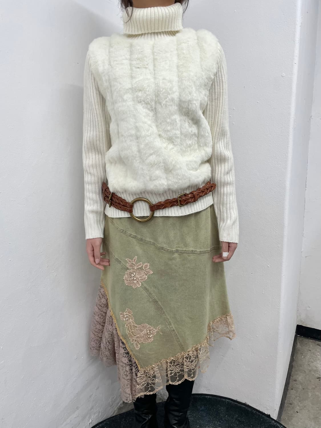 화이트 퓨어 퍼 니트 탑 상품이미지3