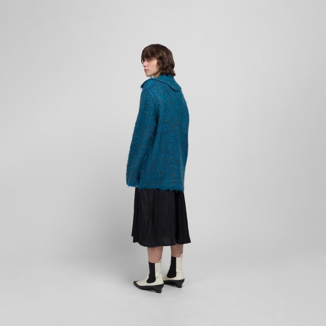 perverze 퍼버즈 테디 니트 코트 블루 상품이미지7