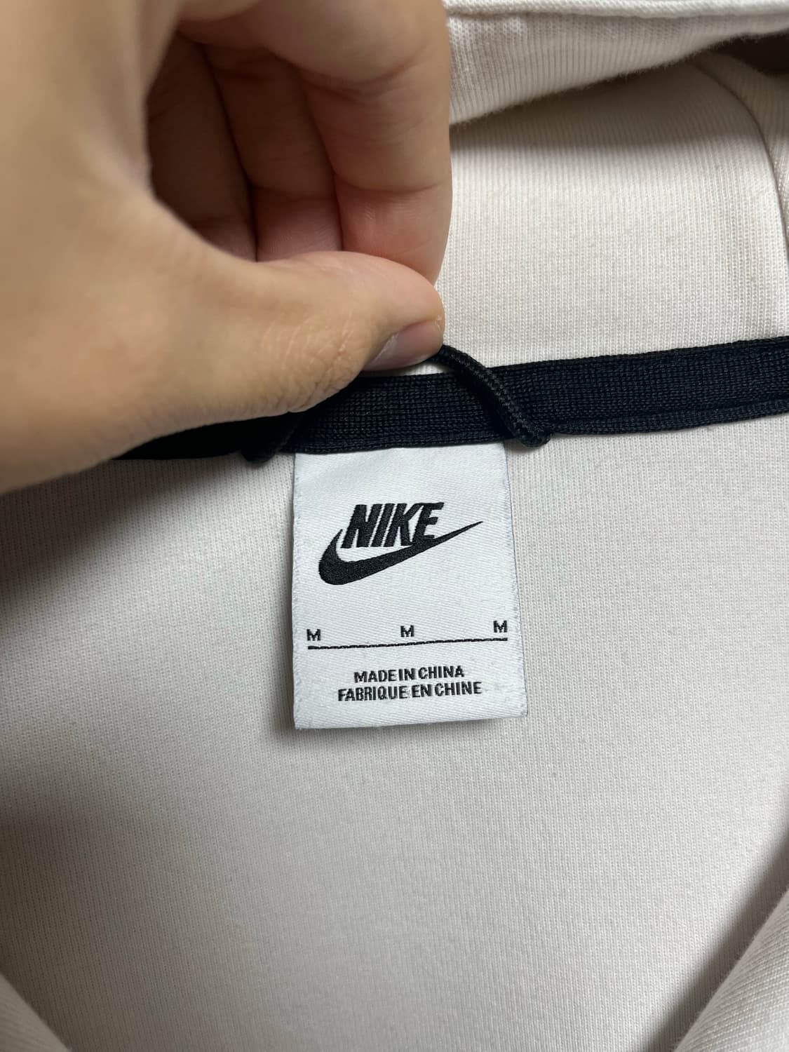 나이키 테크팩 화이트 M 상품이미지3