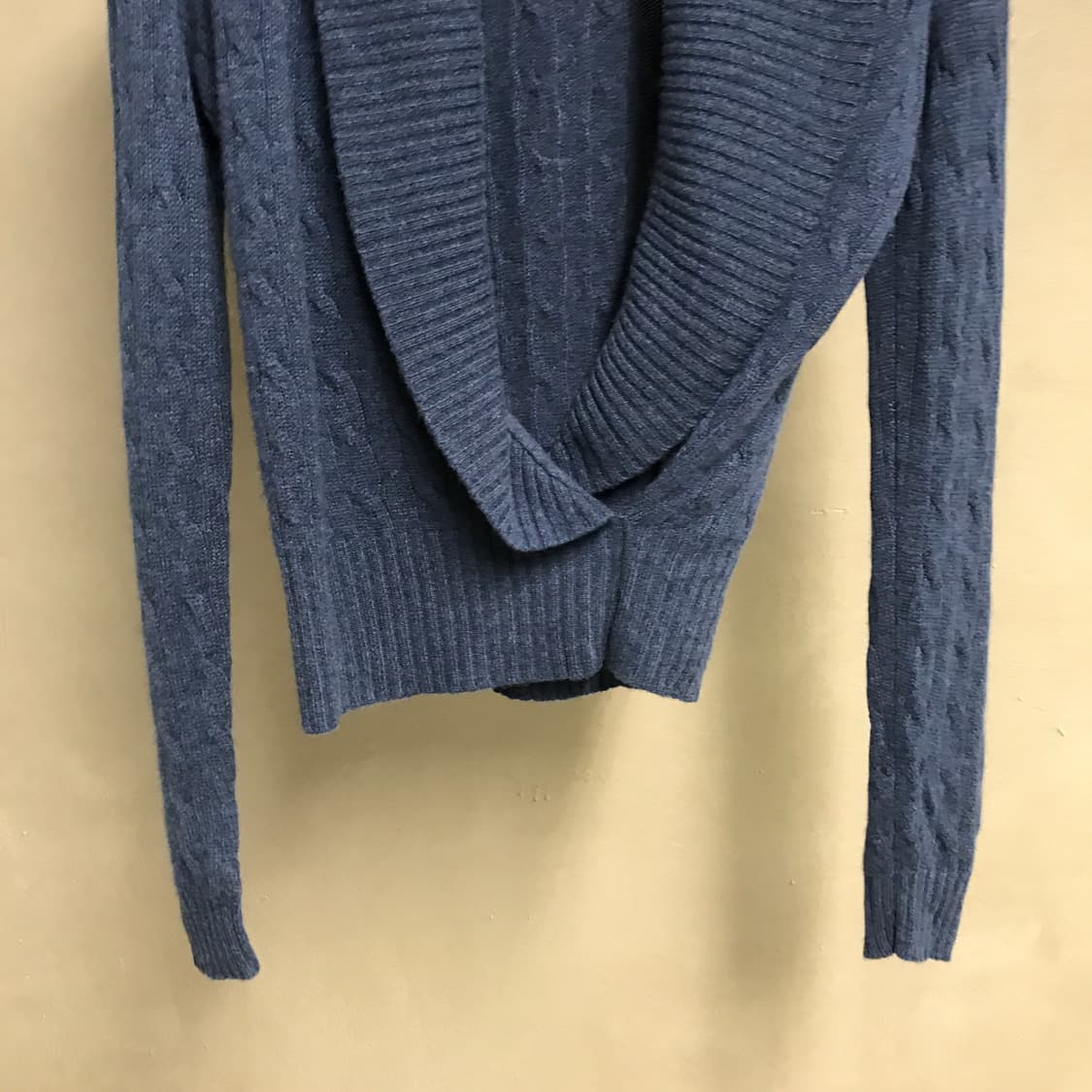 폴로 블랙라벨 캐시미어 가디건 블루 -(W) 상품이미지3