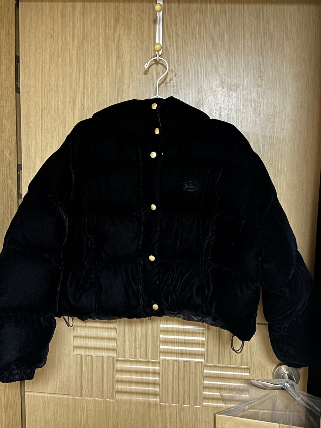 더바넷 벨벳 숏 패딩 상품이미지3