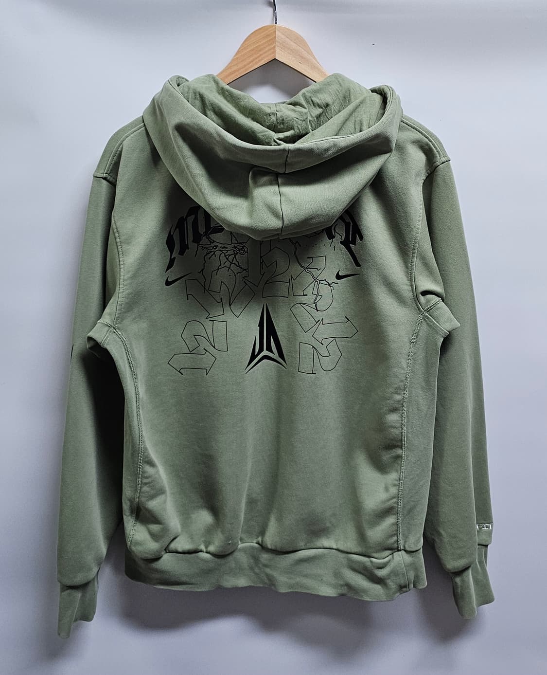 나이키 자 드라이핏 스탠다드이슈 후드티 M 상품이미지2