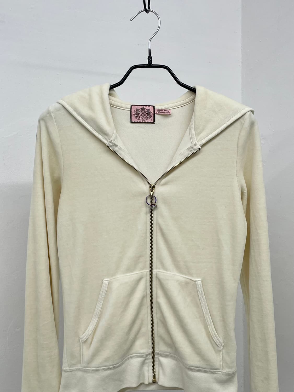 쥬시꾸뛰르 크림 벨로아 집업 상품이미지3