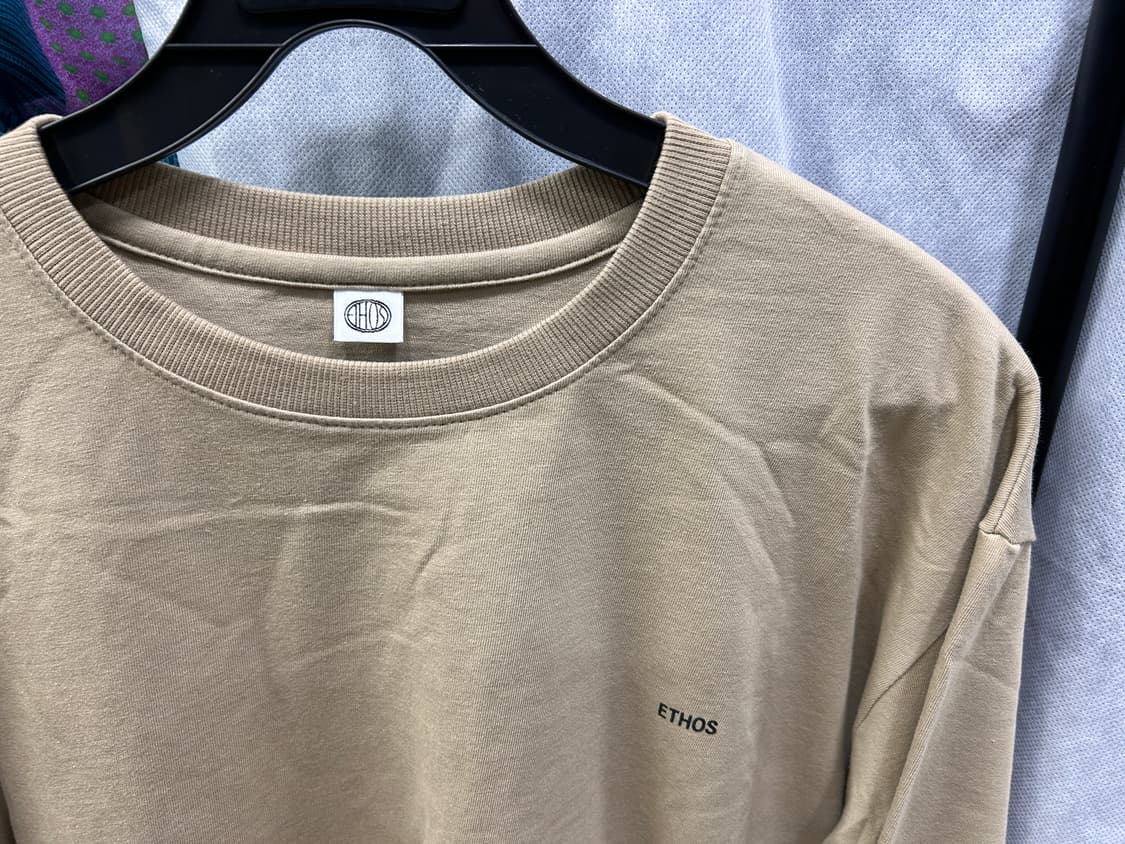 에토스 크리스마스 사은품 티셔츠 상품이미지2