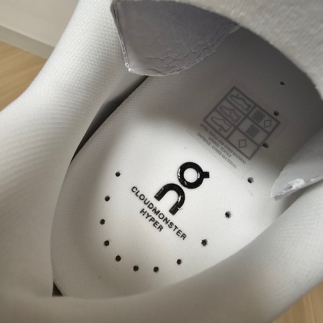 255 새제품) (W) ON 온 러닝 X 파프 PAF 클라우드몬스터 하이 상품이미지7