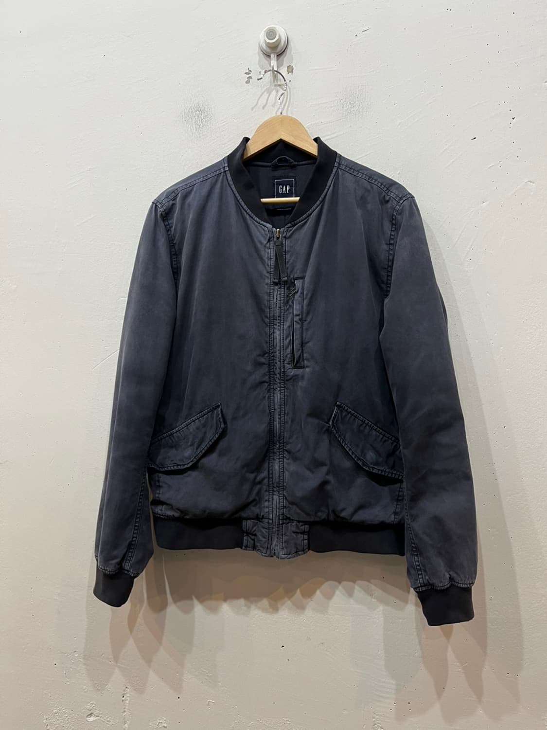 GAP 갭 워시드 봄버자켓 상품이미지1