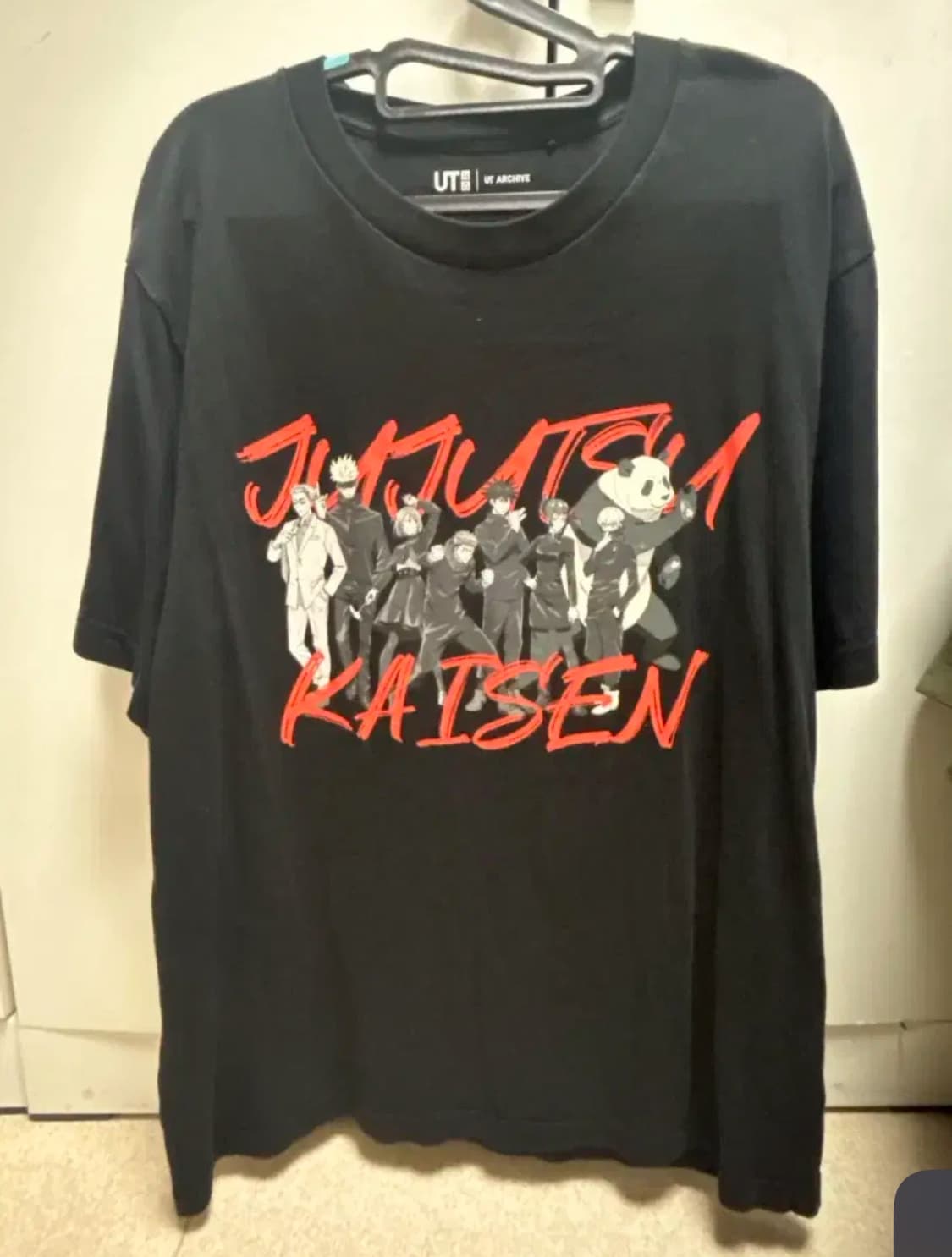 유니클로 주술회전 XL 상품이미지1