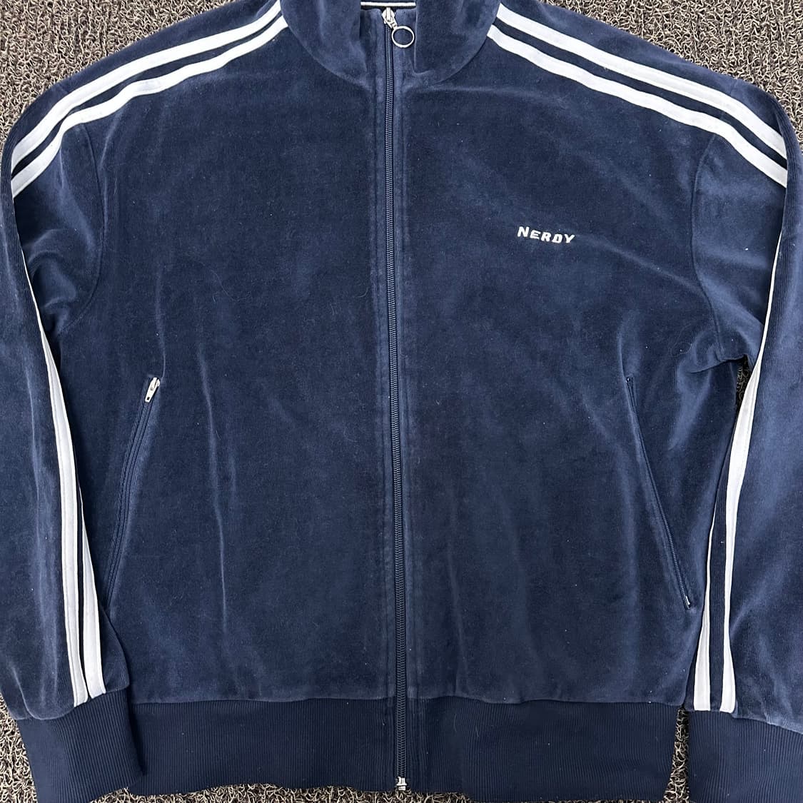 NERDY 널디 벨벳 트랙탑 집업 S 상품이미지3
