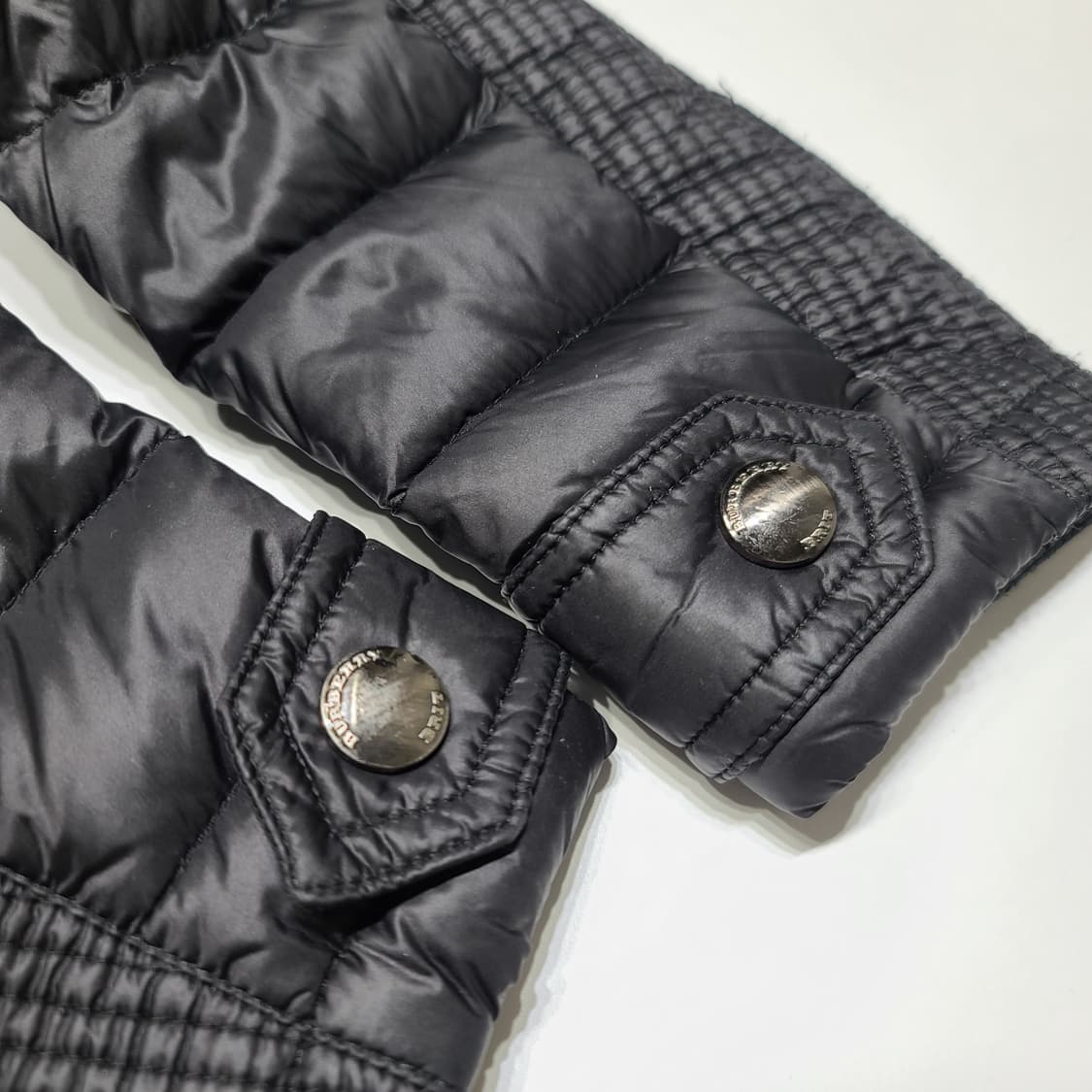 버버리 경량 패딩[S] 상품이미지7