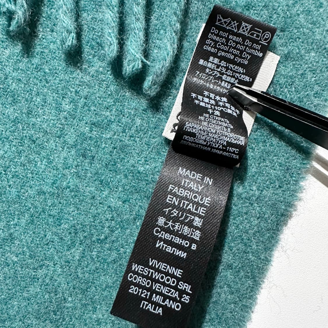 비비안 웨스트우드 ORB 로고 울 머플러 목도리 상품이미지6