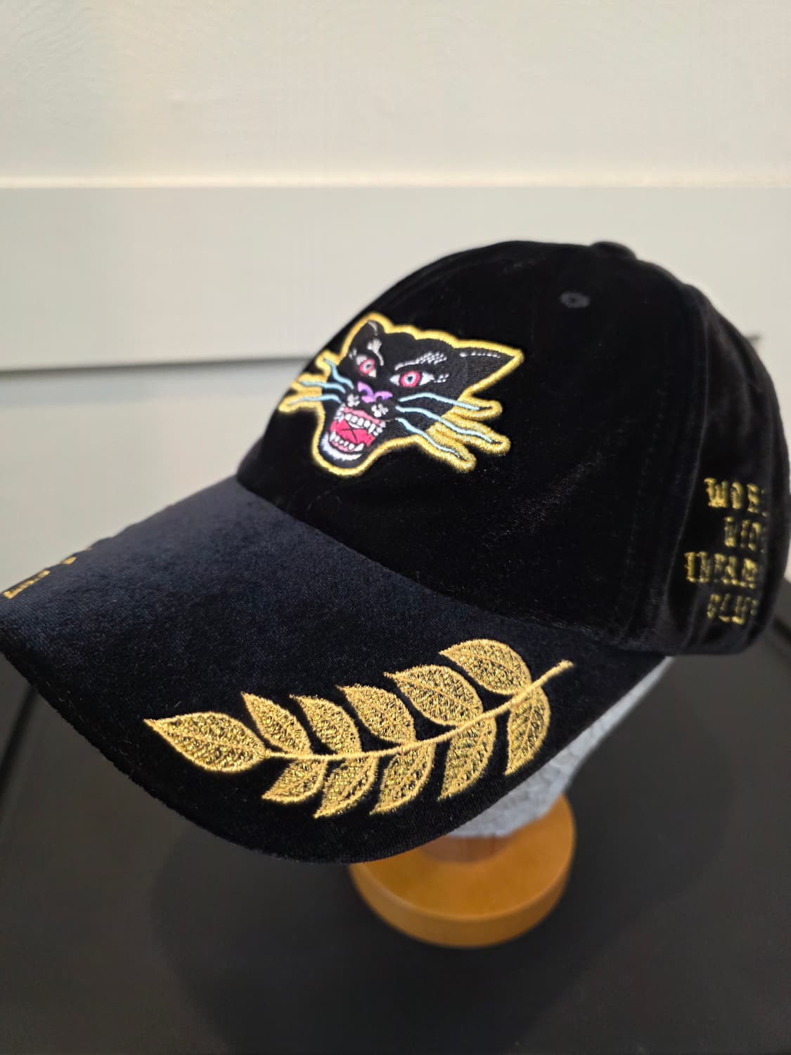 시티그마 블랙팬서 벨벳 베이스볼 선캡 상품이미지1