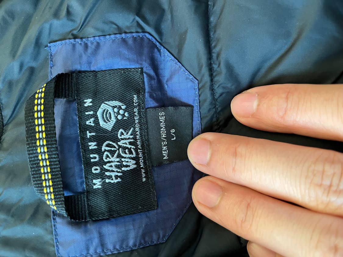 마운틴하드웨어 다운패딩 팝니다.  상품이미지3