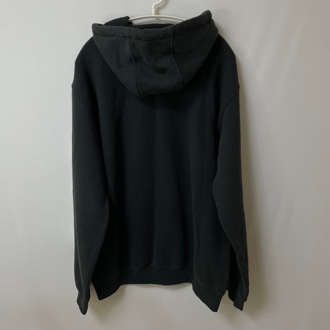 [ M ] 칼하트 WIP 로고 와펜 후드티  상품이미지7