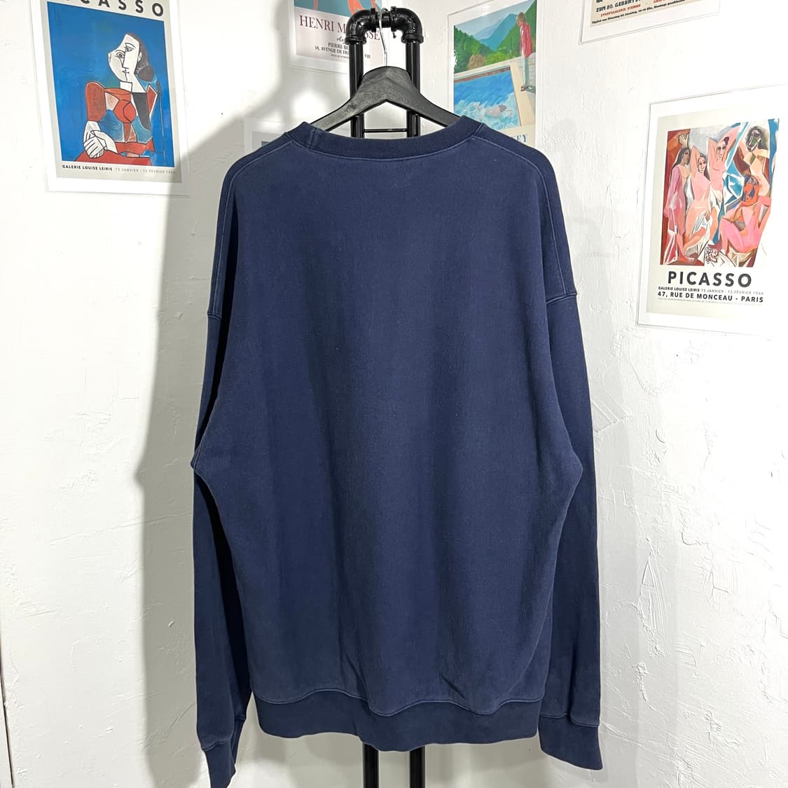 아웃스탠딩 빅프린팅 맨투맨 상품이미지2