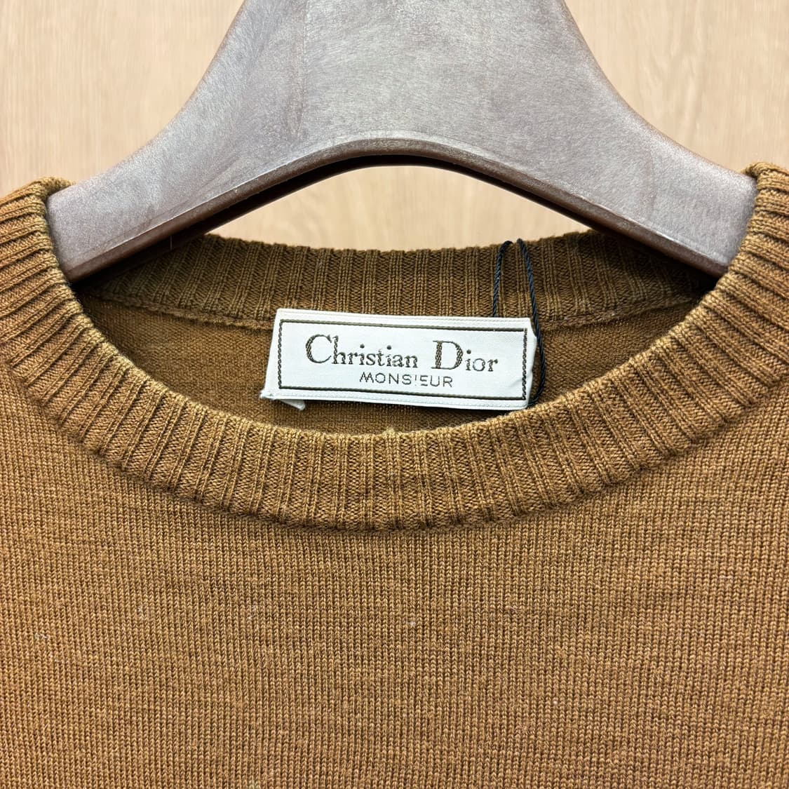 크리스찬 디올 몽쉘 라운드넥 긴팔 울 니트 로고 자수 디테일 브라운 상품이미지7