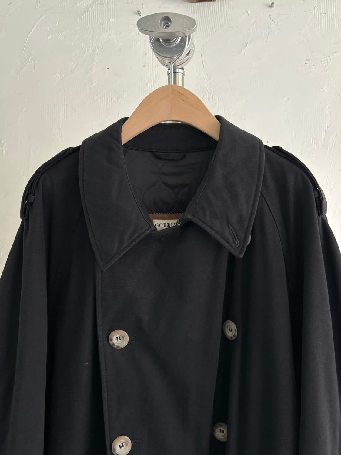 조르지오 아르마니 90’s 블랙 컬러 트렌치 코트 상품이미지4