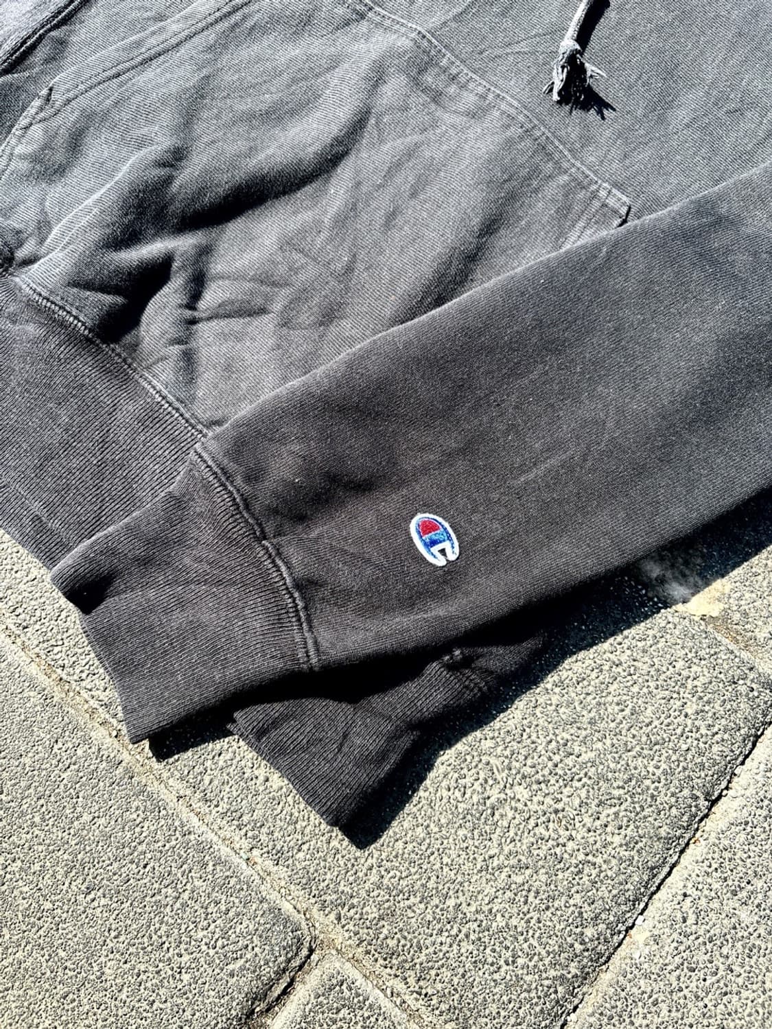 챔피온 리버스위브 후드티 블랙 상품이미지5