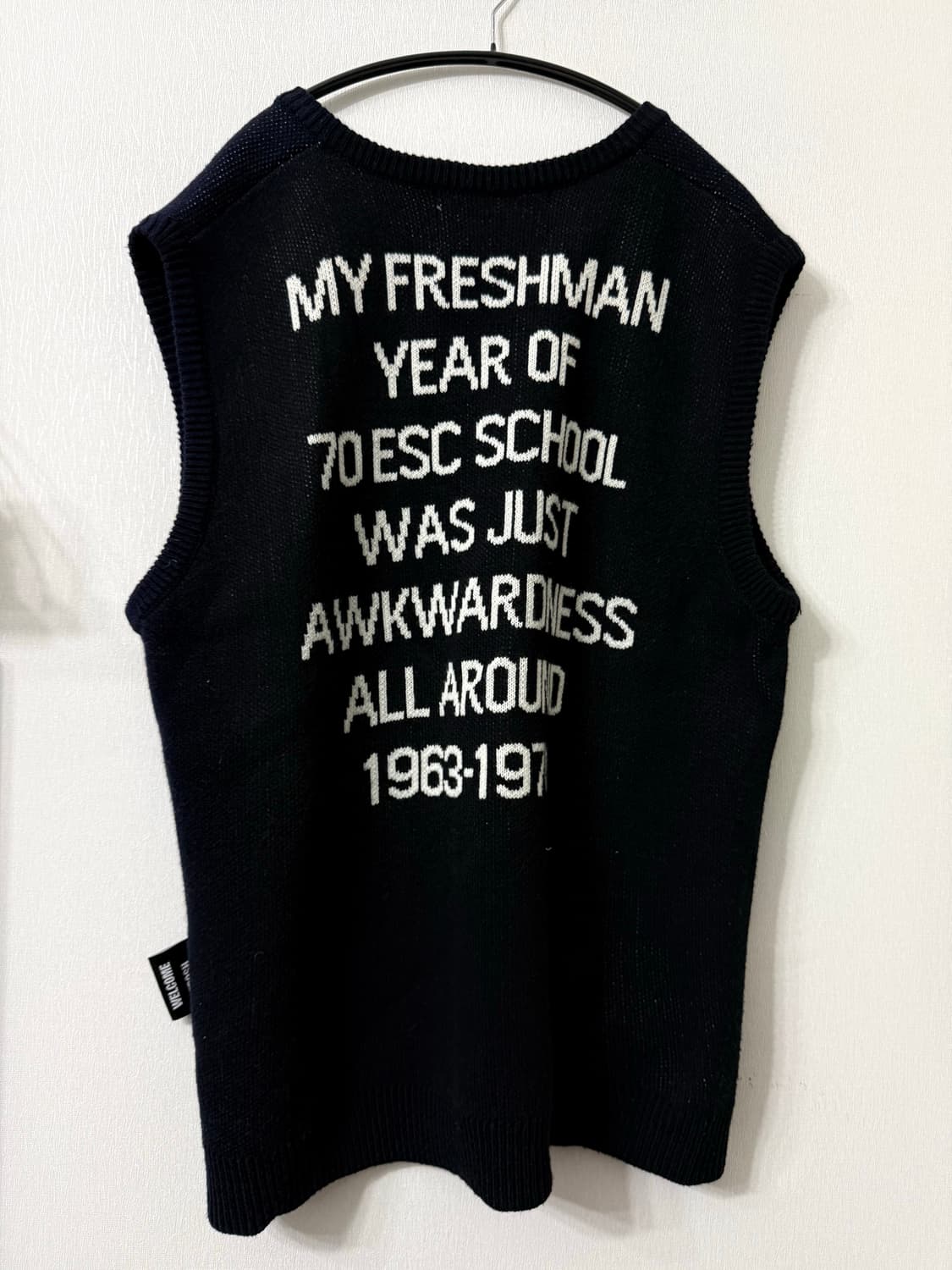 [OS] ESC studio 레터링 니트 베스트 상품이미지2