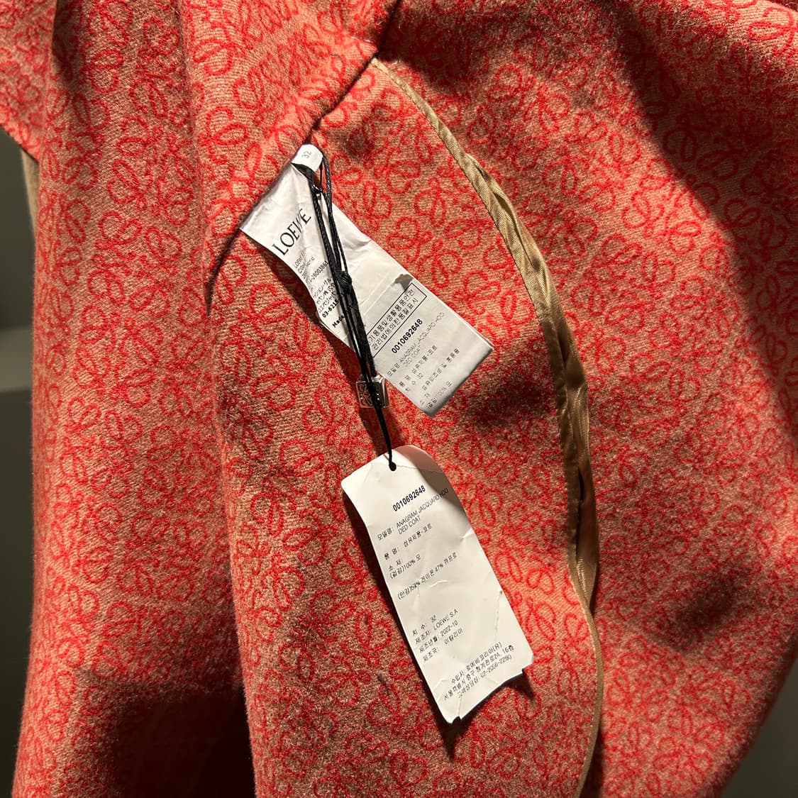 로에베 아나그램 로브 코트 상품이미지7