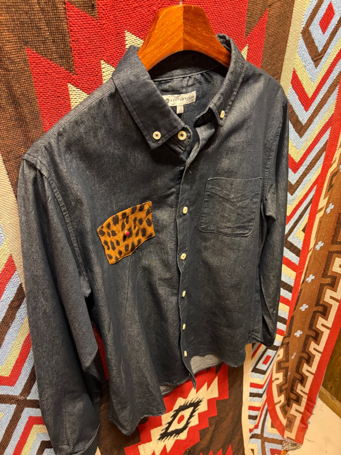 Indigo leopard stud shirt / 레오파드 콘쵸 셔츠 상품이미지2