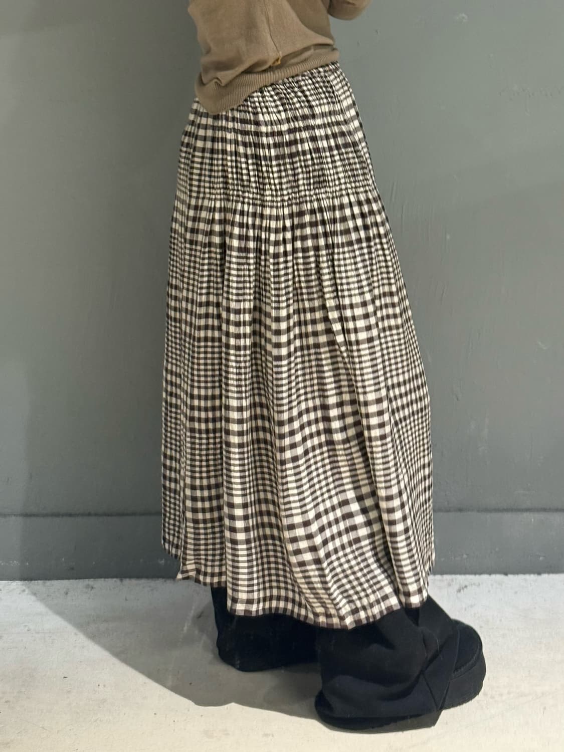 Issey miyake 이세이미야케 플리츠 디테일 체크 롱스커트 상품이미지4