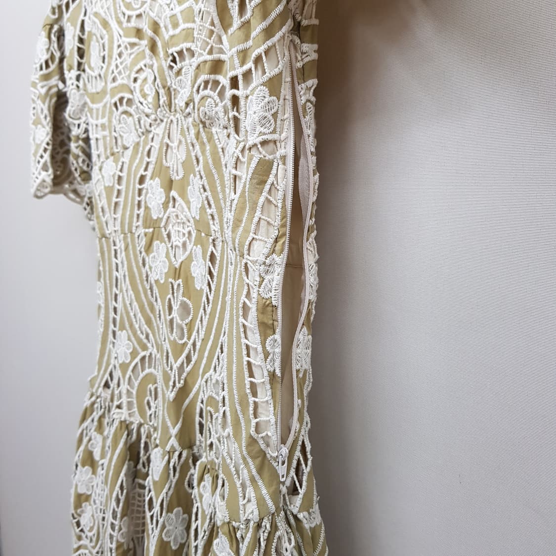 SANDRO 산드로  플라워 레이스 미니 원피스 36사이즈 상품이미지7