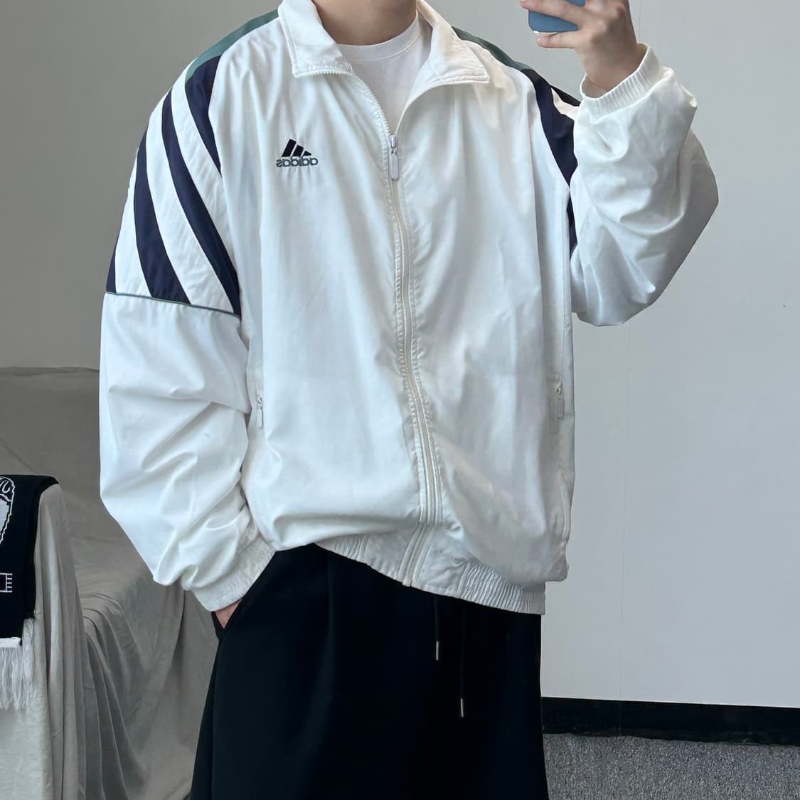 아디다스 00’s 올드스쿨 바람막이 상품이미지10