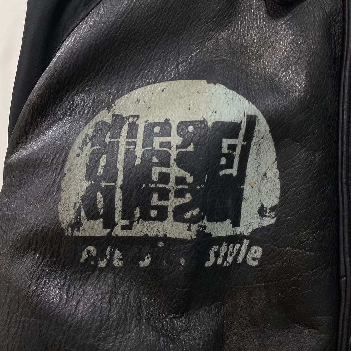 디젤 90s 카우레더 소가죽 암웜업 레이싱 봄버 바시티 자켓 상품이미지7