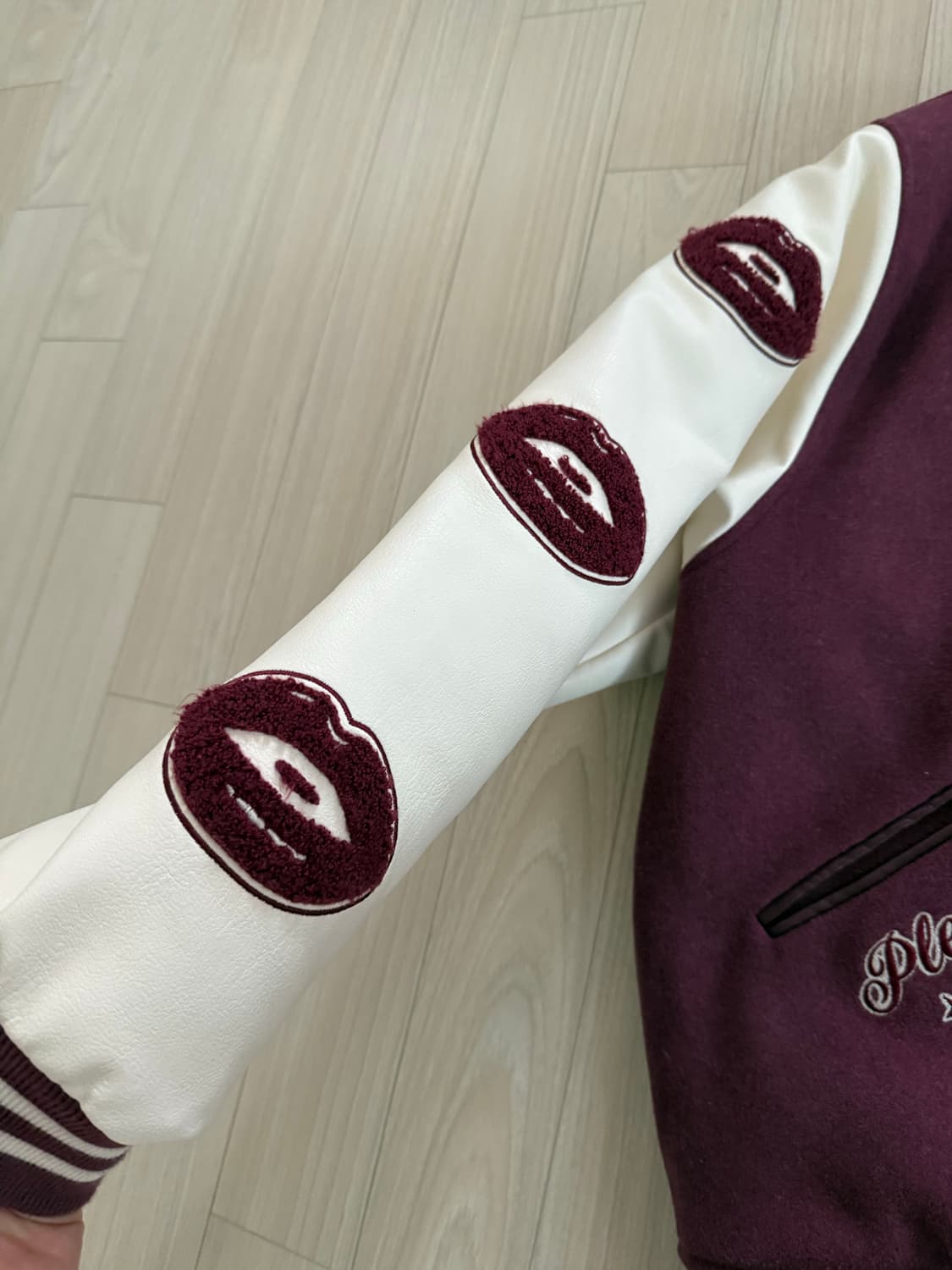 위캔더스 플레이보이 콜라보 바시티 자켓 사이즈 M 상품이미지2