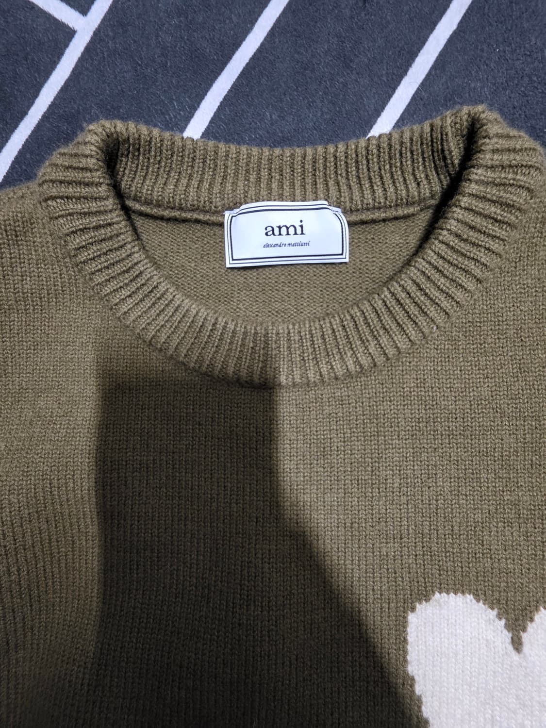 아미 인타르시아 빅로고 니트 상품이미지4