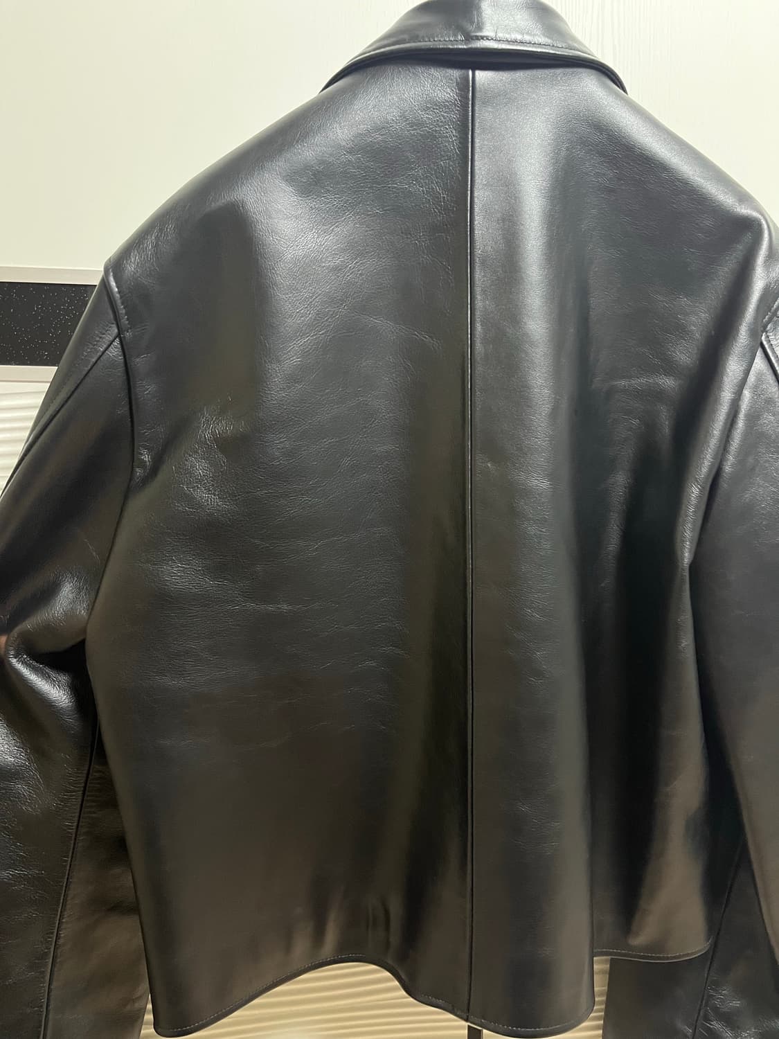 토니웩 23fw 레더자켓 상품이미지5