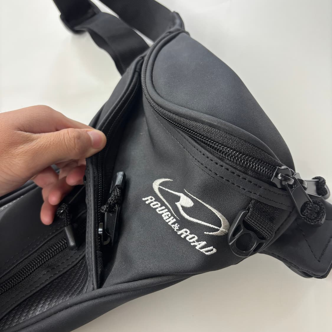 러프앤로드(Rough&Road) 라이딩 레그백 - 블랙 상품이미지3