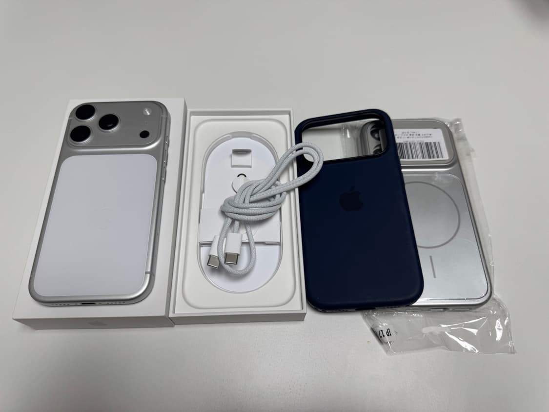 아이폰17프로 256 실버 상품이미지1