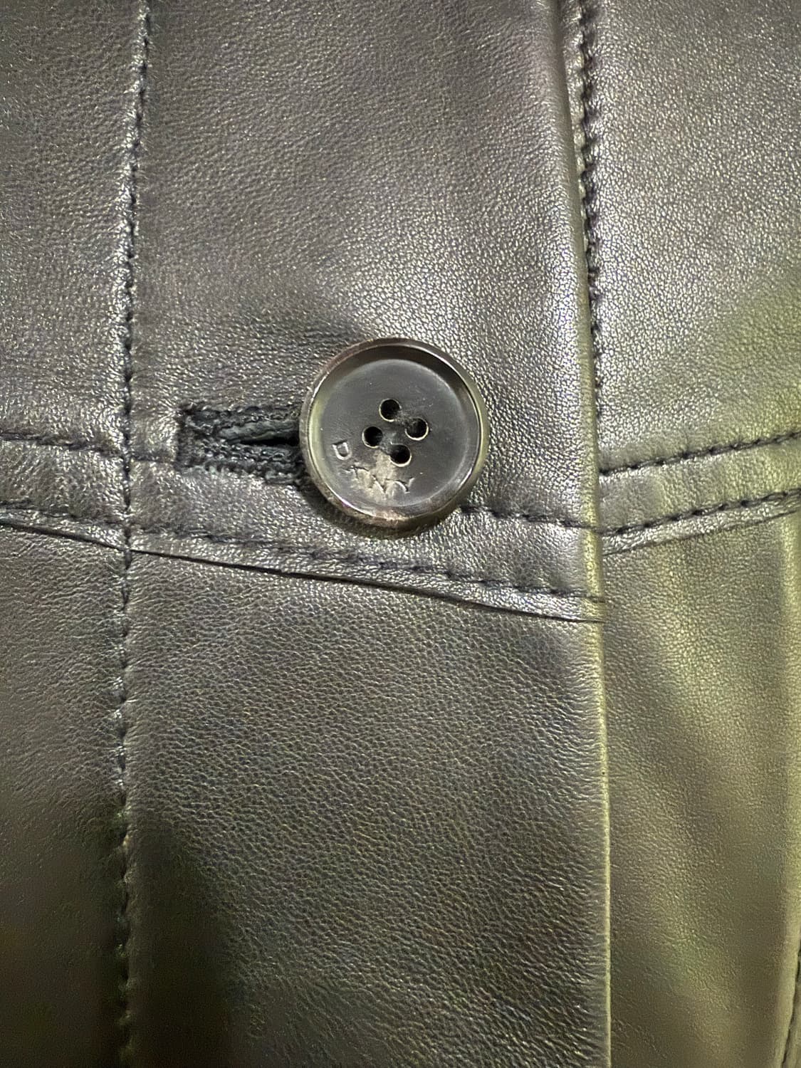 DKNY 블랙 램스킨 셔츠자켓 xs (44-55) 미사용 새제품 상품이미지4