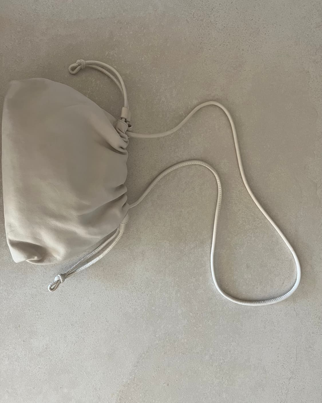 코스 카바텔리 가방 화이트 상품이미지2