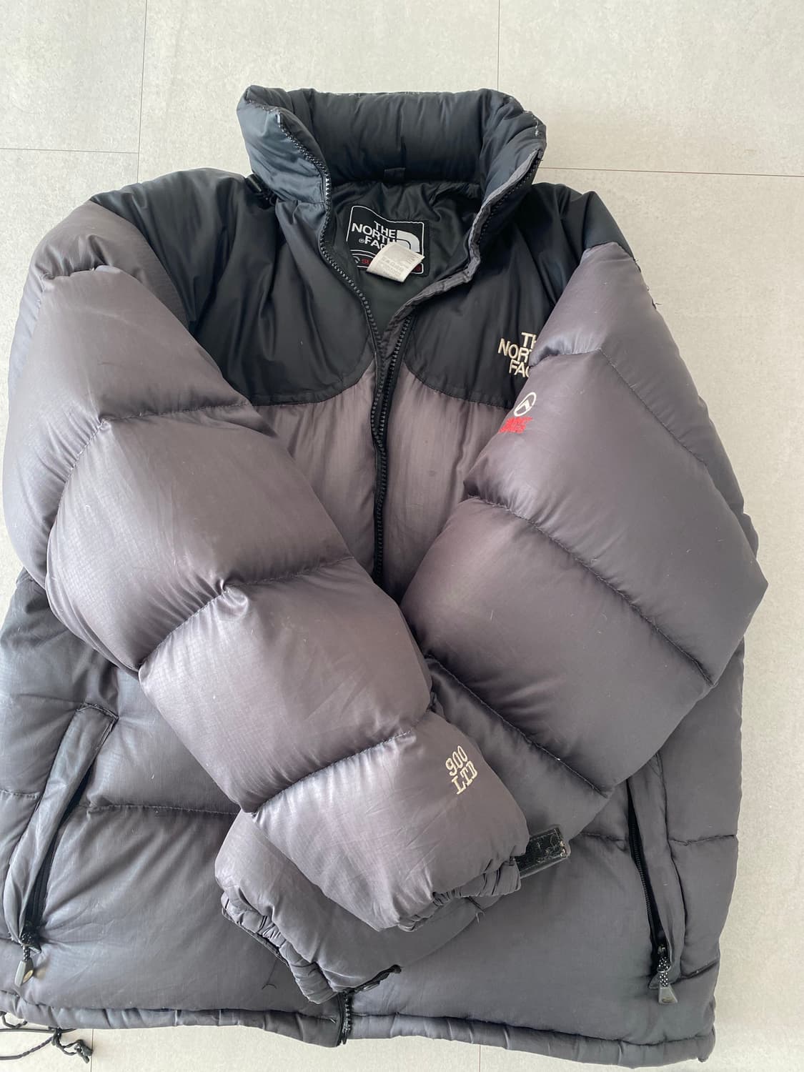 노스페이스 눕시 900 그레이 XL 상품이미지2