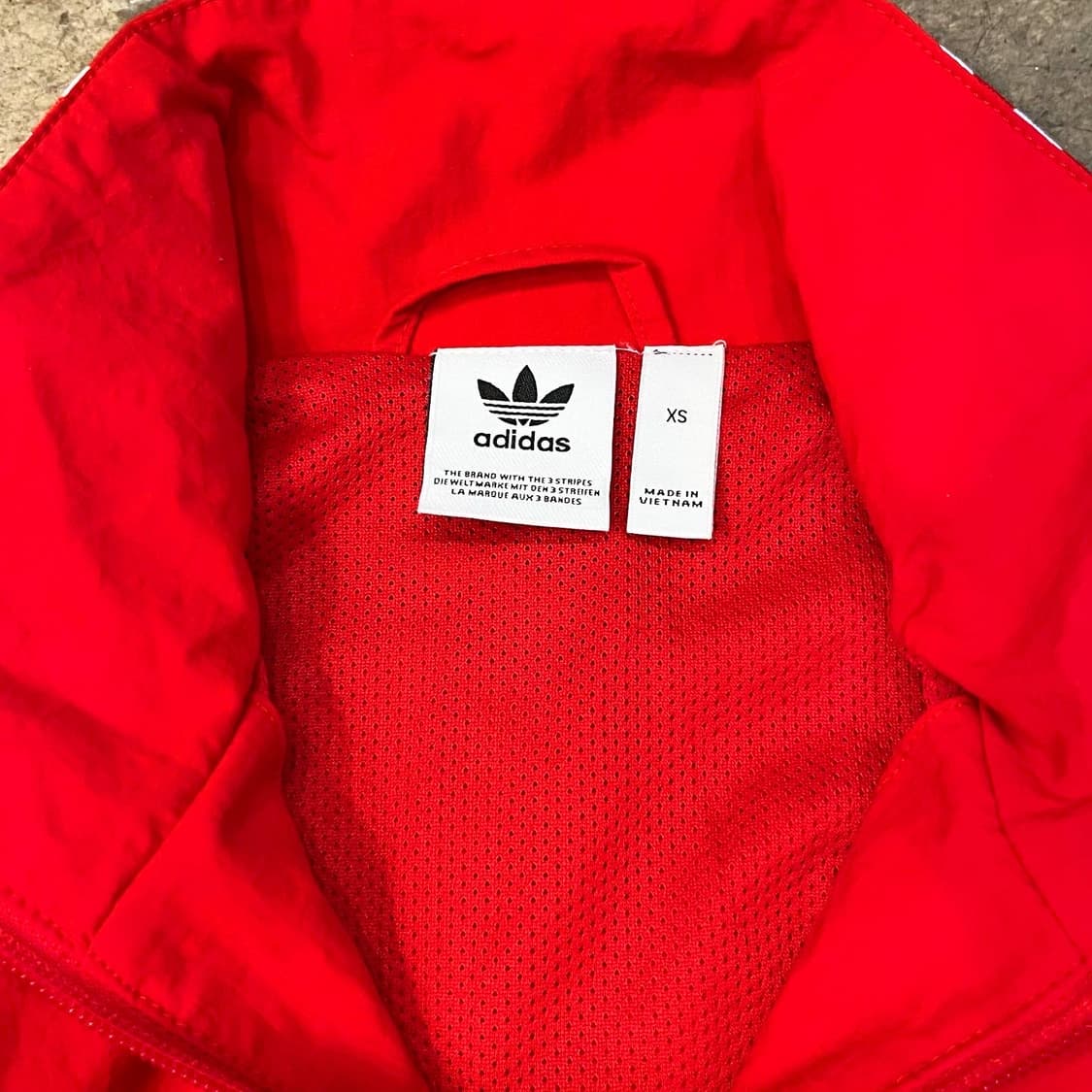 Adidas Firebird Windbreaker 상품이미지4