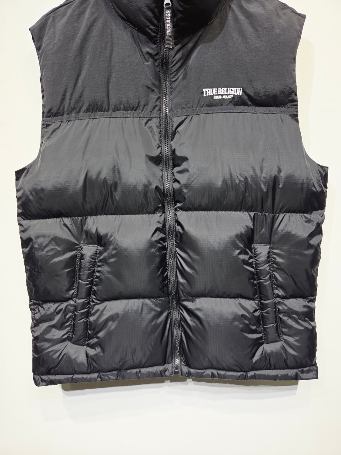 트루릴리전(TRUE RELIGION) 블랙 패딩 베스트 조끼 상품이미지4