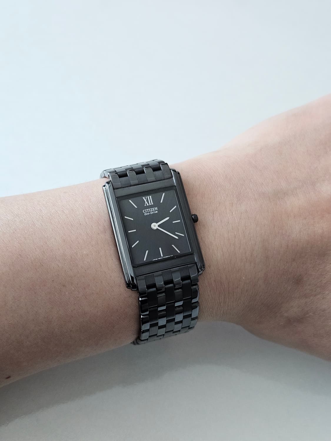 시티즌 에코드라이브 사각 블랙 메탈시계 상품이미지2