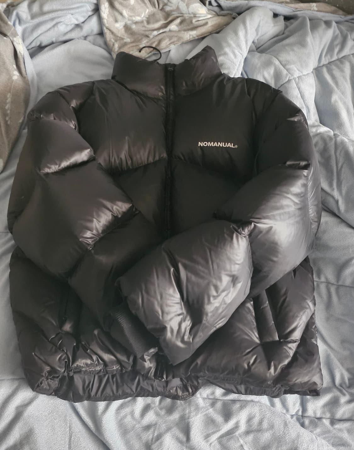 [M] 노매뉴얼 스카디 덕다운 숏패딩 글로시 블랙 상품이미지1