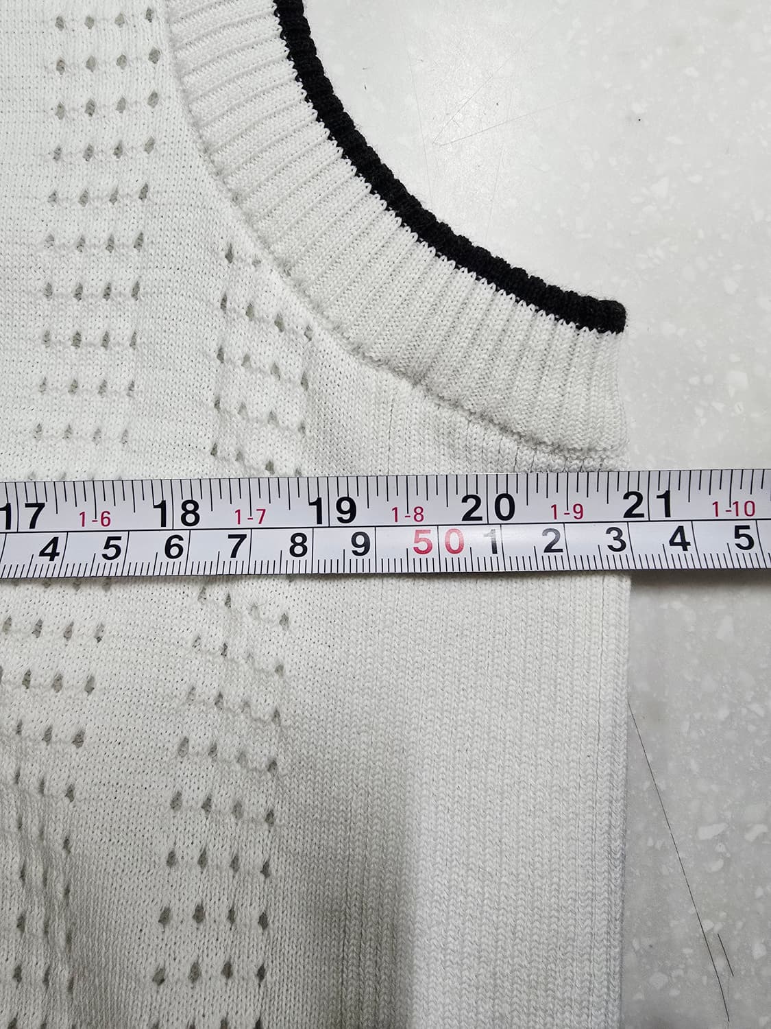 와이드앵글 화이트 브이넥 니트 조끼 상품이미지7