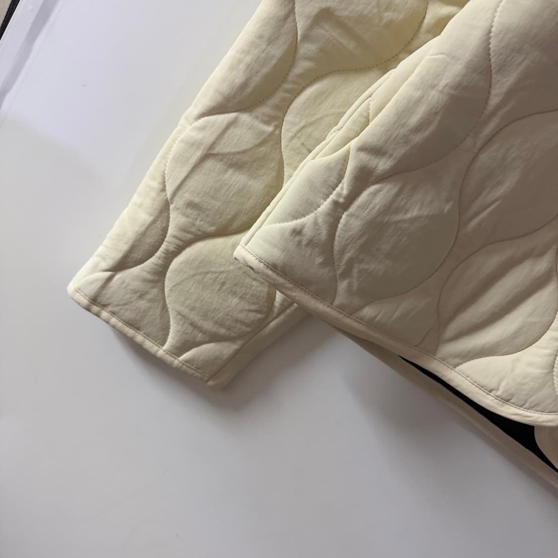 새상품 퍼프소매 누빔 패딩 상품이미지3