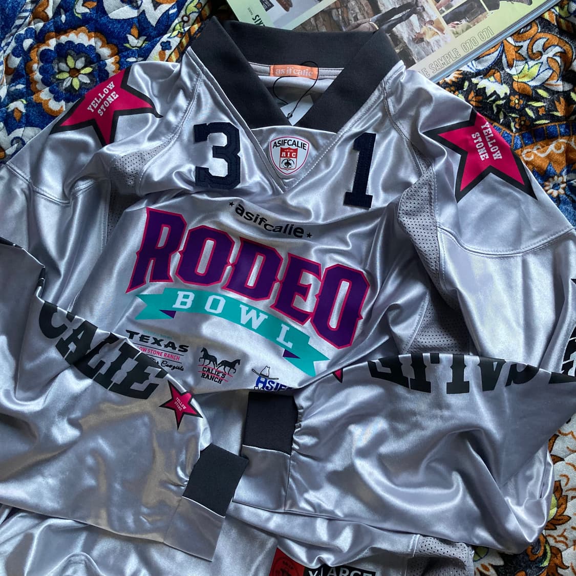 에즈이프 캘리 RODEO 로데오 풋볼 져지 웜업 실버 그레이 상품이미지2