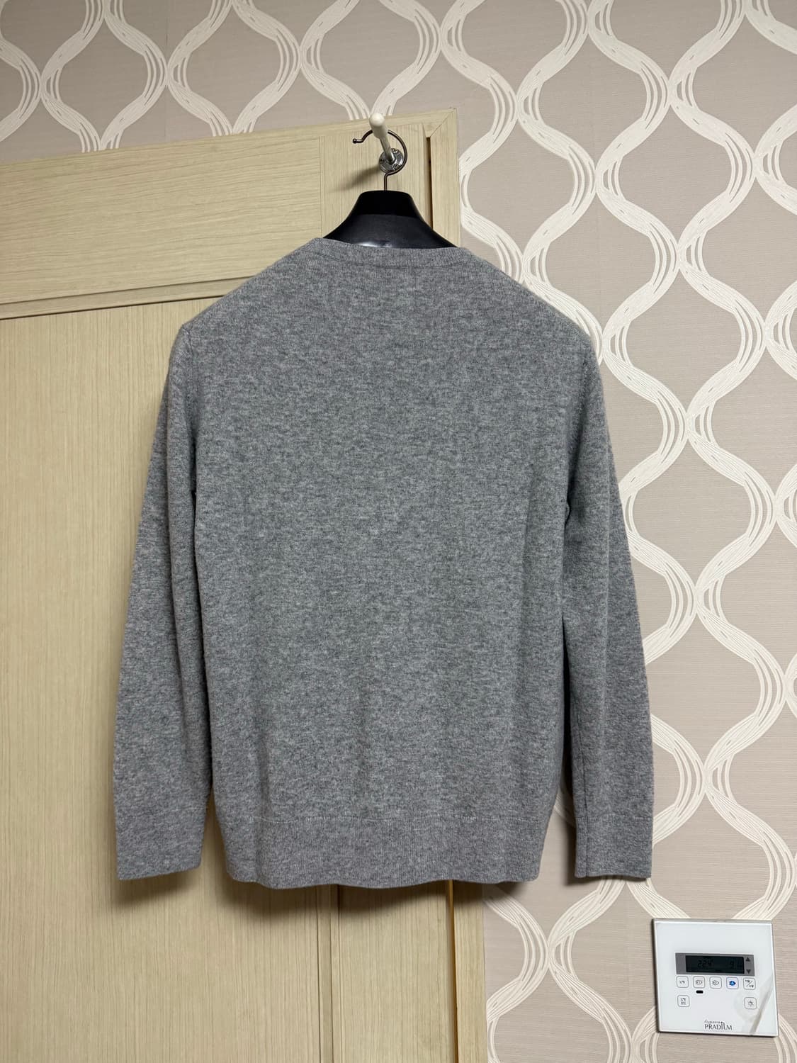 유니클로 캐시미어 니트 그레이 L 상품이미지2