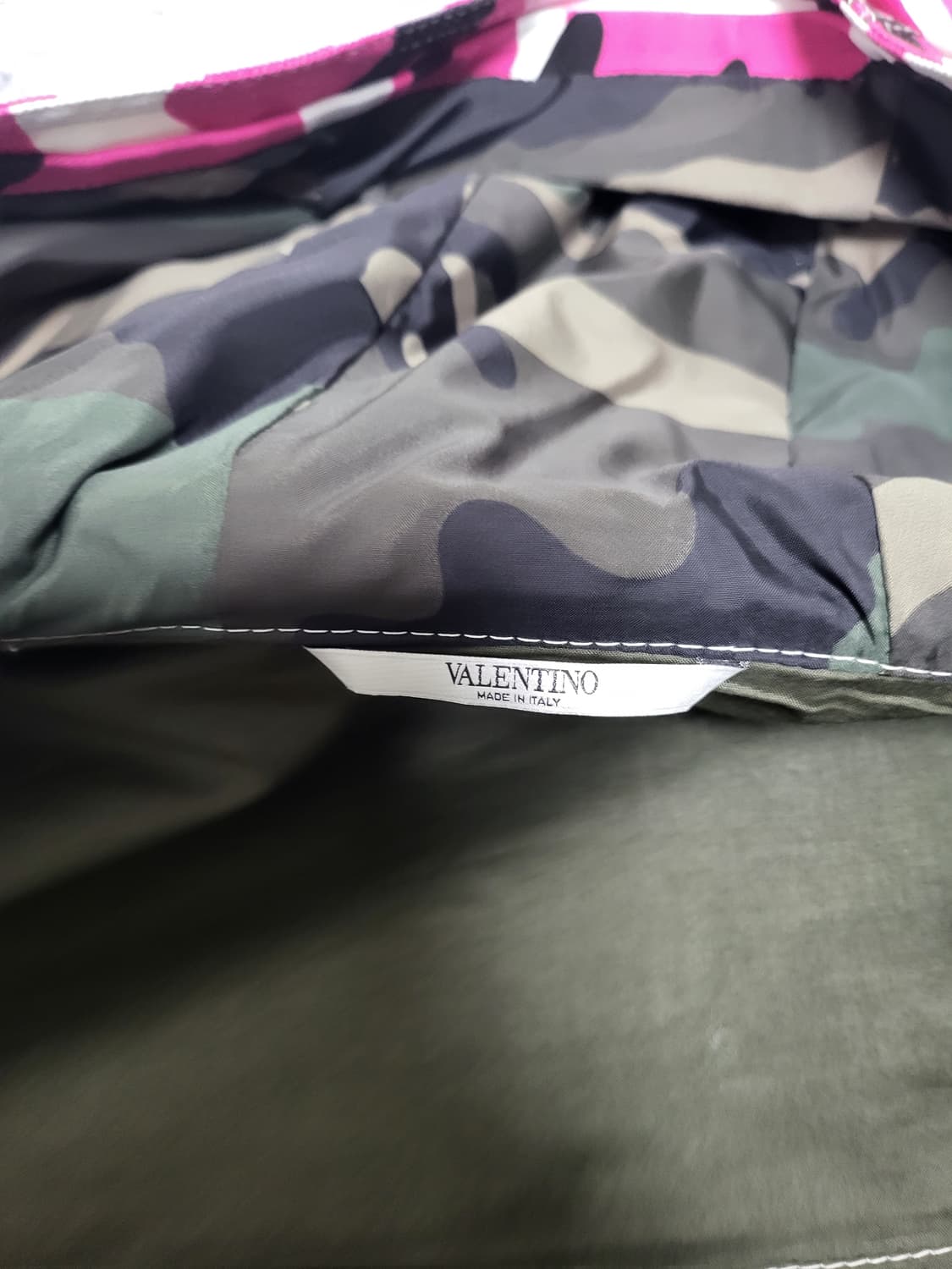 새상품 정품 발렌티노 카모플라쥬 야상 자켓 상품이미지5